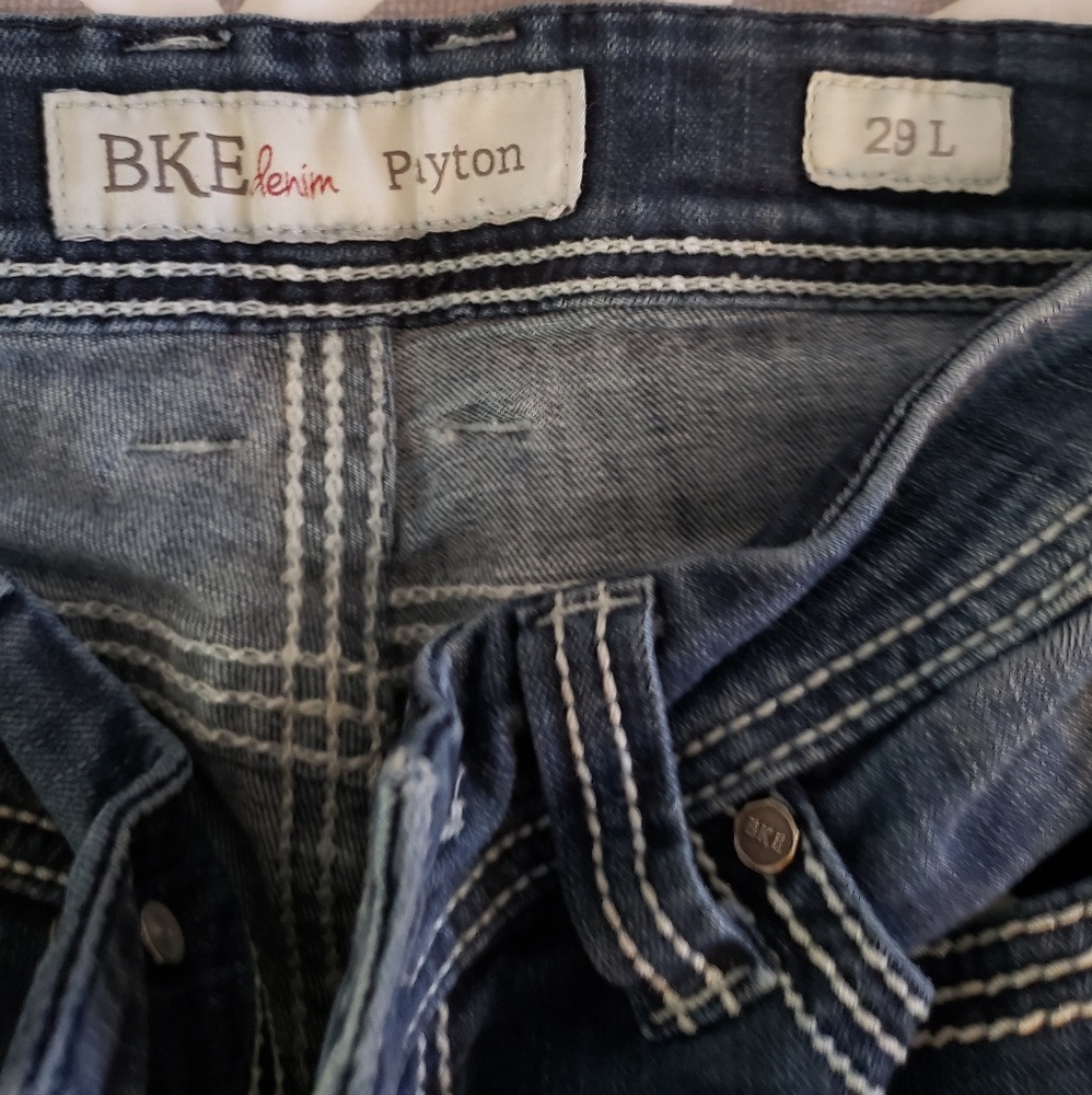 Jeans - Picture 2 of 3